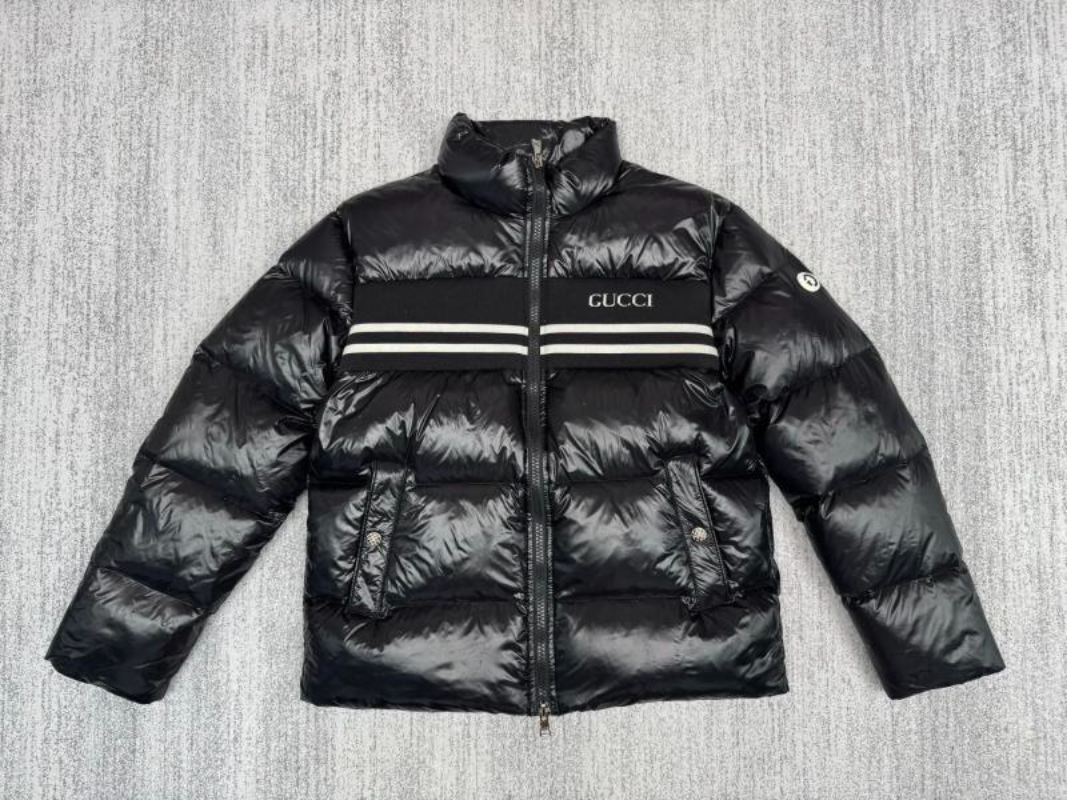 109830 New striped glossy down jacket Top quliaty 1:1 clothing