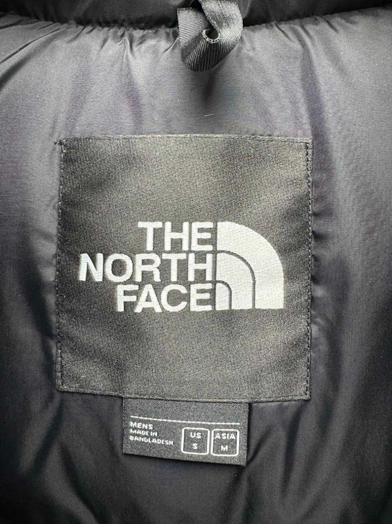 105933 Men's and women's classic down jacket from the north clother