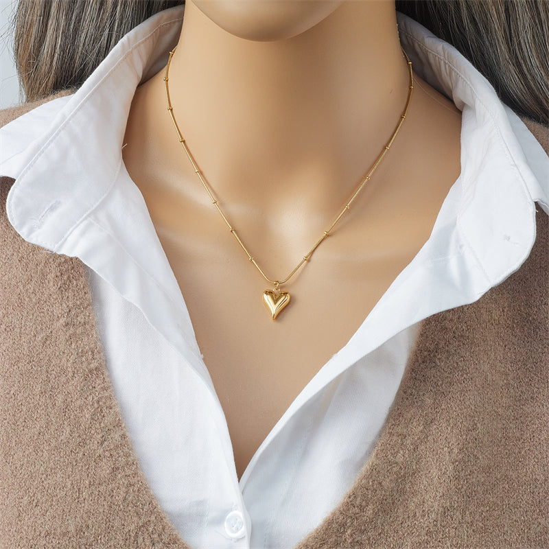 IL - Gold Stainless Steel Heart Pendant Necklace